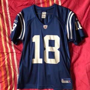 Maning jersey size large in women’s